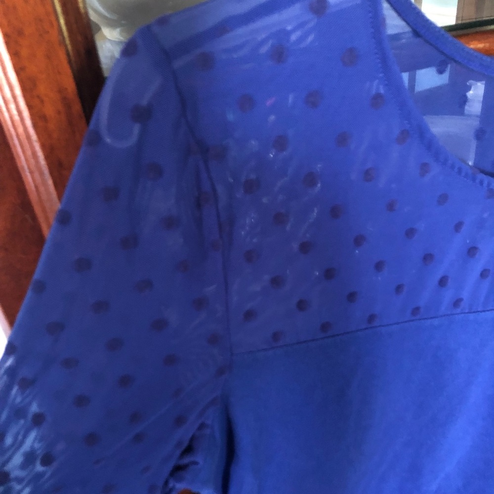 Blue Top - Picture 3 of 4